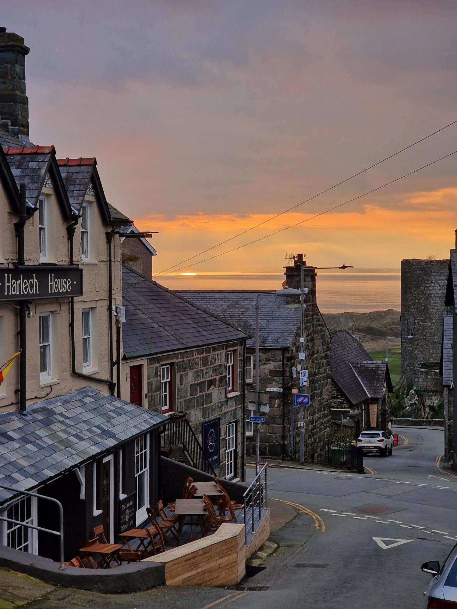 Hotel Harlech House Exterior foto